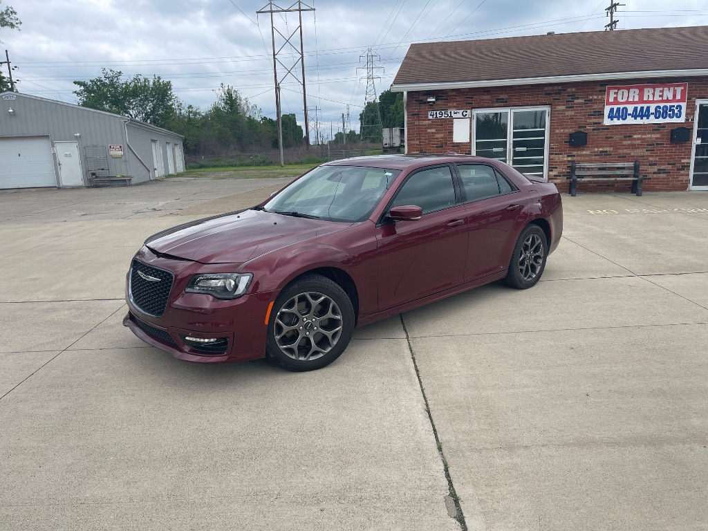 2018 Chrysler 300