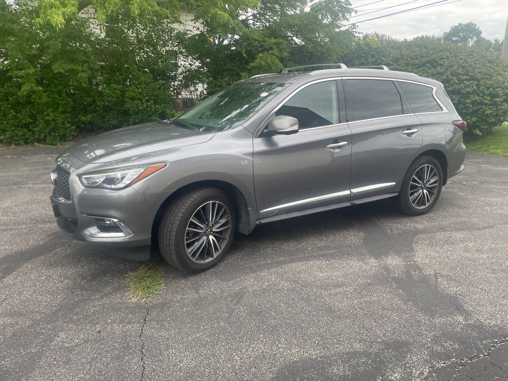2017 INFINITI QX60 Base